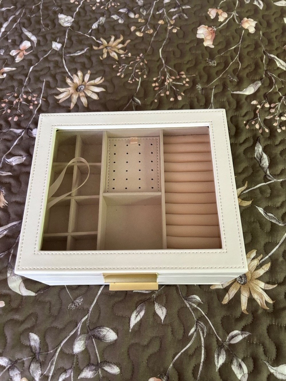 Jewelry Box - Picture 3 of 5